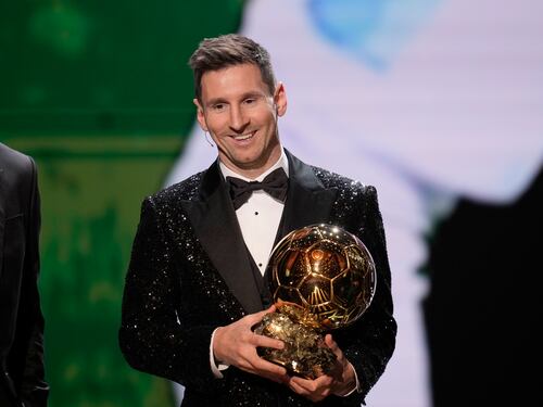 Messi, nuovo scandalo in Francia: regali per assicurargli il Pallone d’Oro