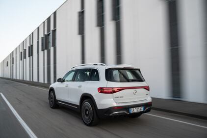 Mercedes-Benz EQB e GLB: guarda la gallery 5