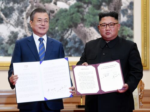 Corea, Kim chiude alcuni siti missilistici e annuncia viaggio a Seul