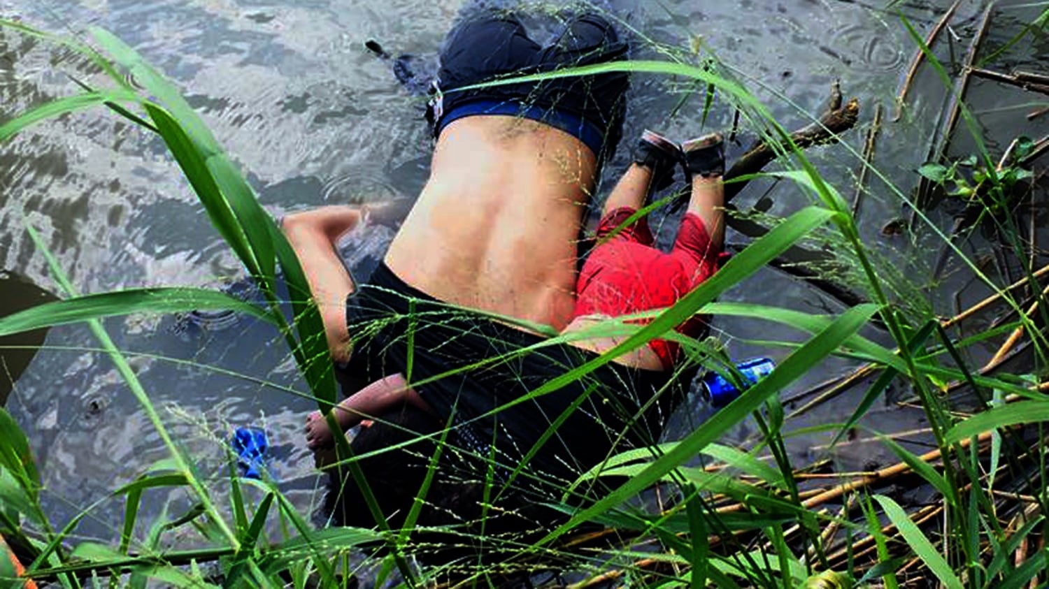 Migranti, orrore e ipocrisia Cosa ci dice questa foto