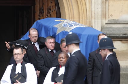 Londra, i funerali dell'agente ucciso durante l'attentato a Westminster 1
