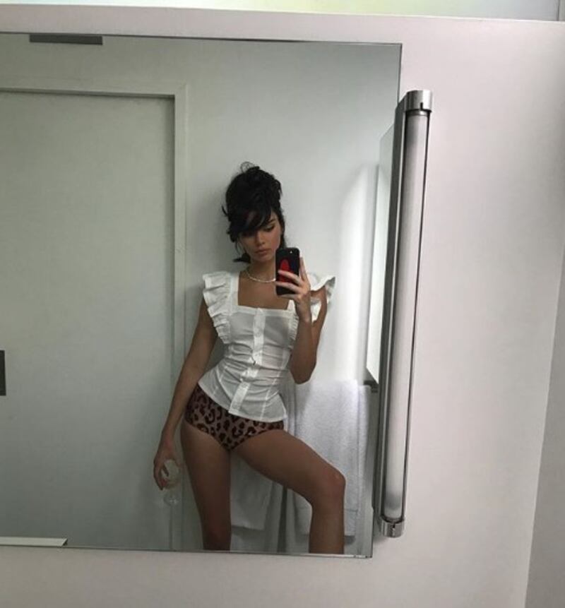 Kendall Jenner, bikini hot 7
