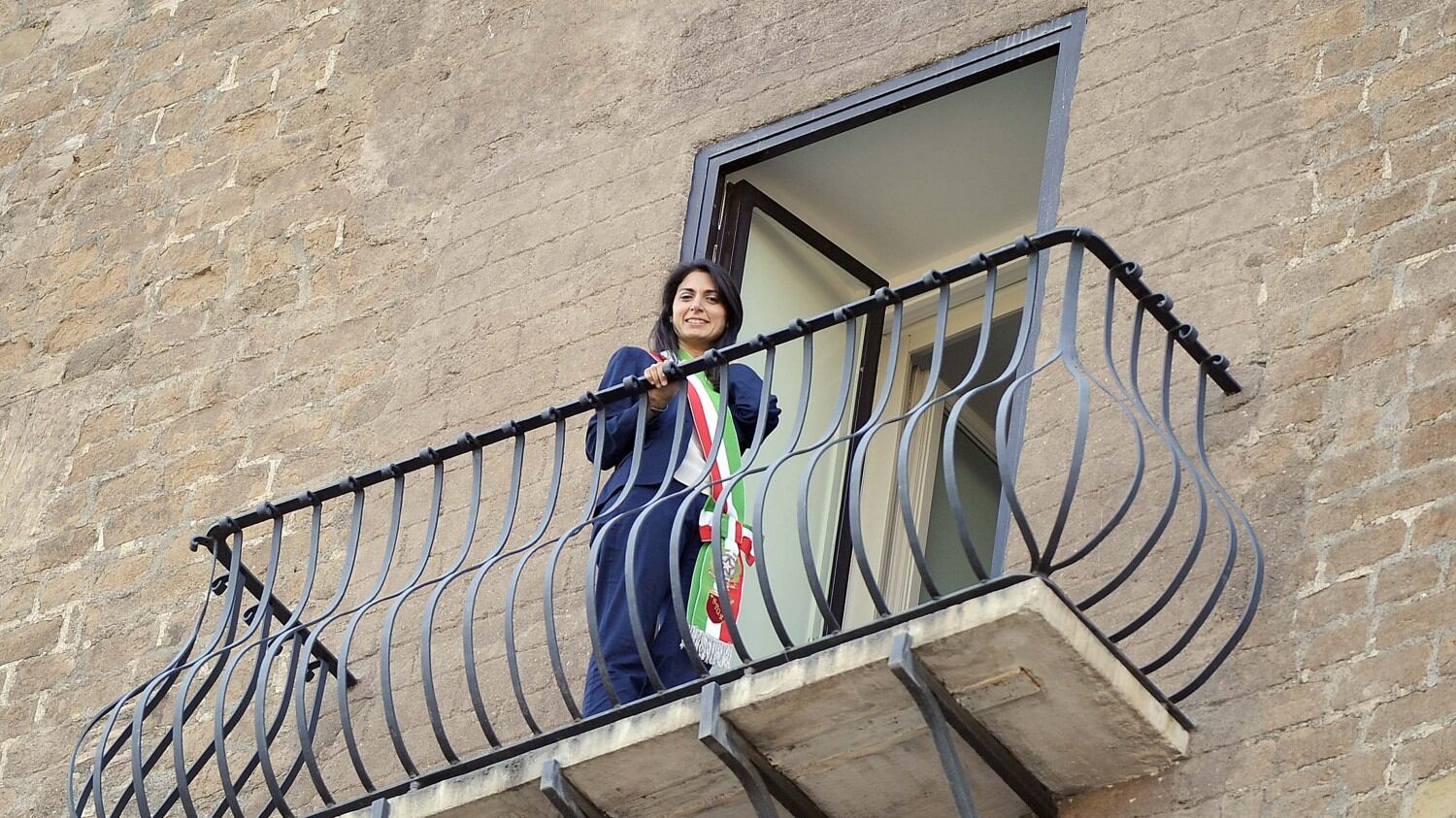 Il barbone e il topo nella Roma grillina