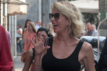 Alessia Marcuzzi hot in vacanza 3