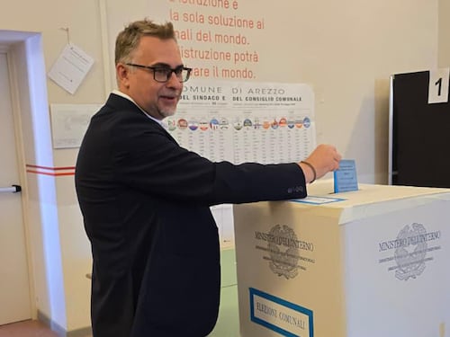 Il centrodestra avanti ad Arezzo: Comanducci in testa con il 45% dei voti