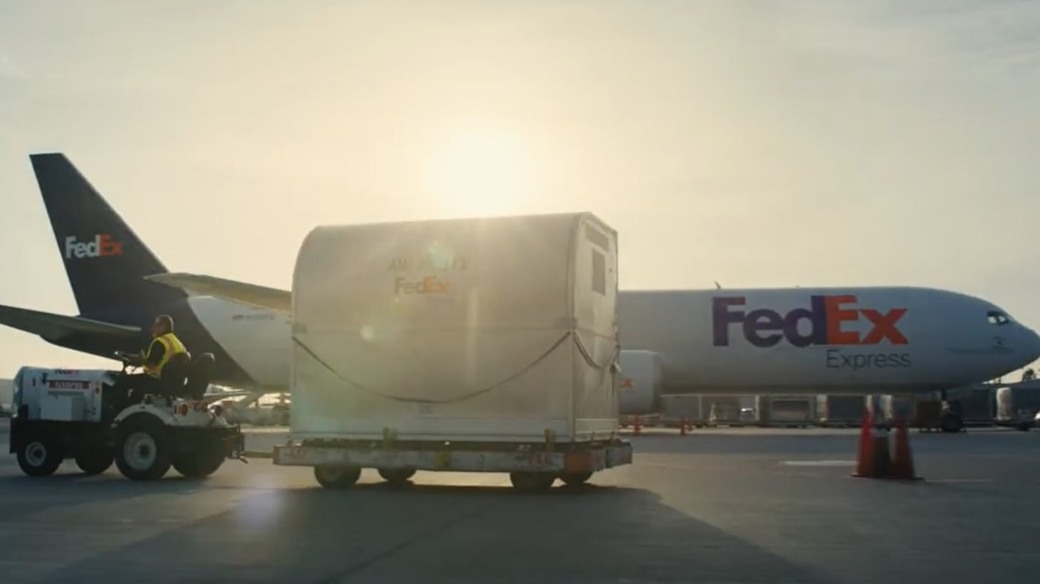 FedEx nel mirino della procura: sequestrati 46 milioni per evasione fiscale