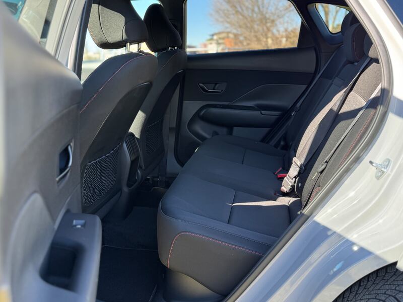 Hyundai Kona HEV: tutte le foto 12