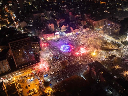 In Serbia una disfatta per Vucic. La maggioranza va agli Studenti