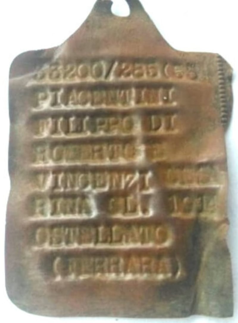 Le piastrine dei caduti in Russia 1