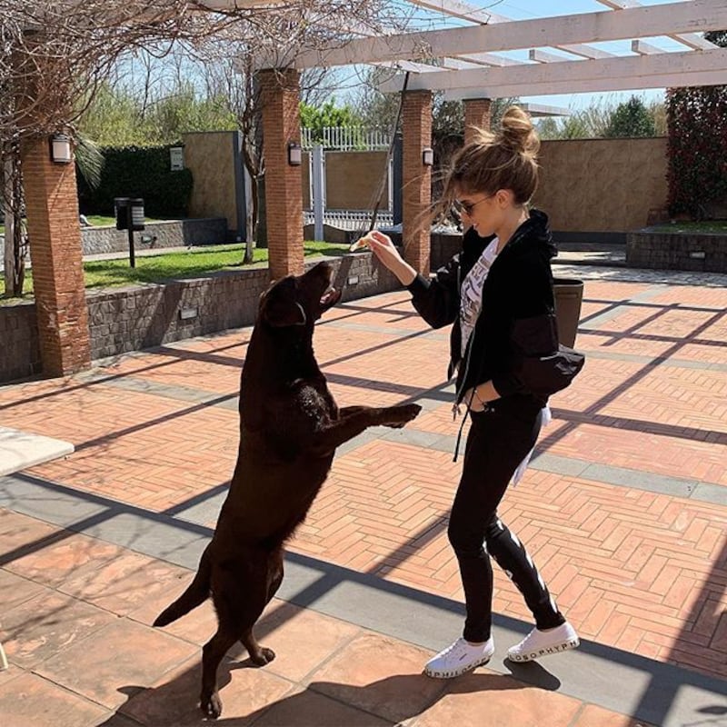 Laura Slowiak spopola su Instagram 13