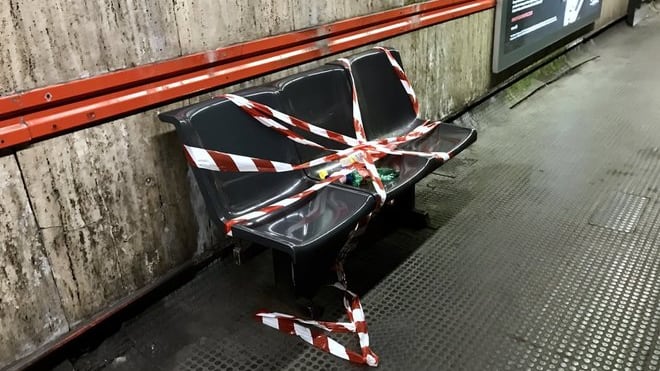 "Ustionato dall'acido in metropolitana" È l'ultima piaga di Roma