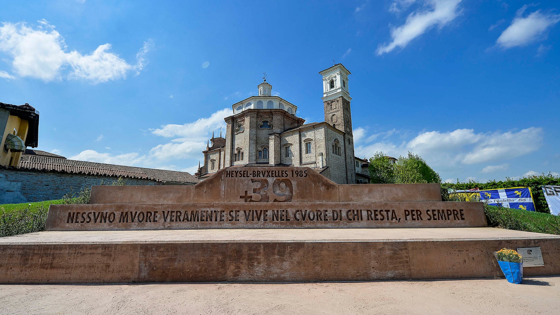 Il monumento per ricordare le vittime dell'Heysel