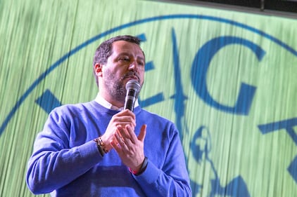 La kermesse della Lega a Palermo: Salvini accolto dai simpatizzanti 1