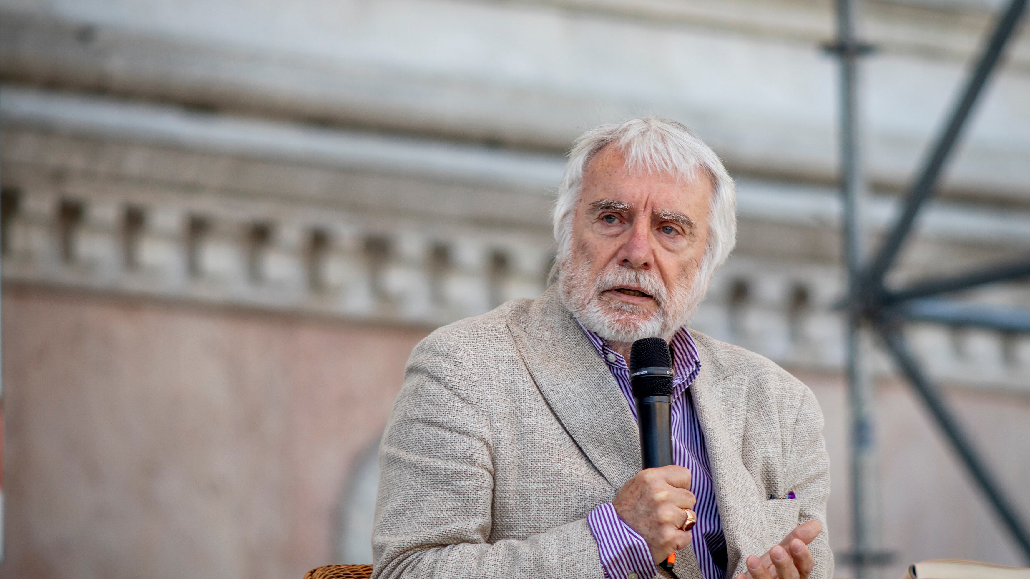 Omicidio di Pescara, Paolo Crepet: "Il problema è che ai ragazzi mancano le emozioni"