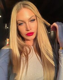 Taylor Mega, le immagini più hot 11