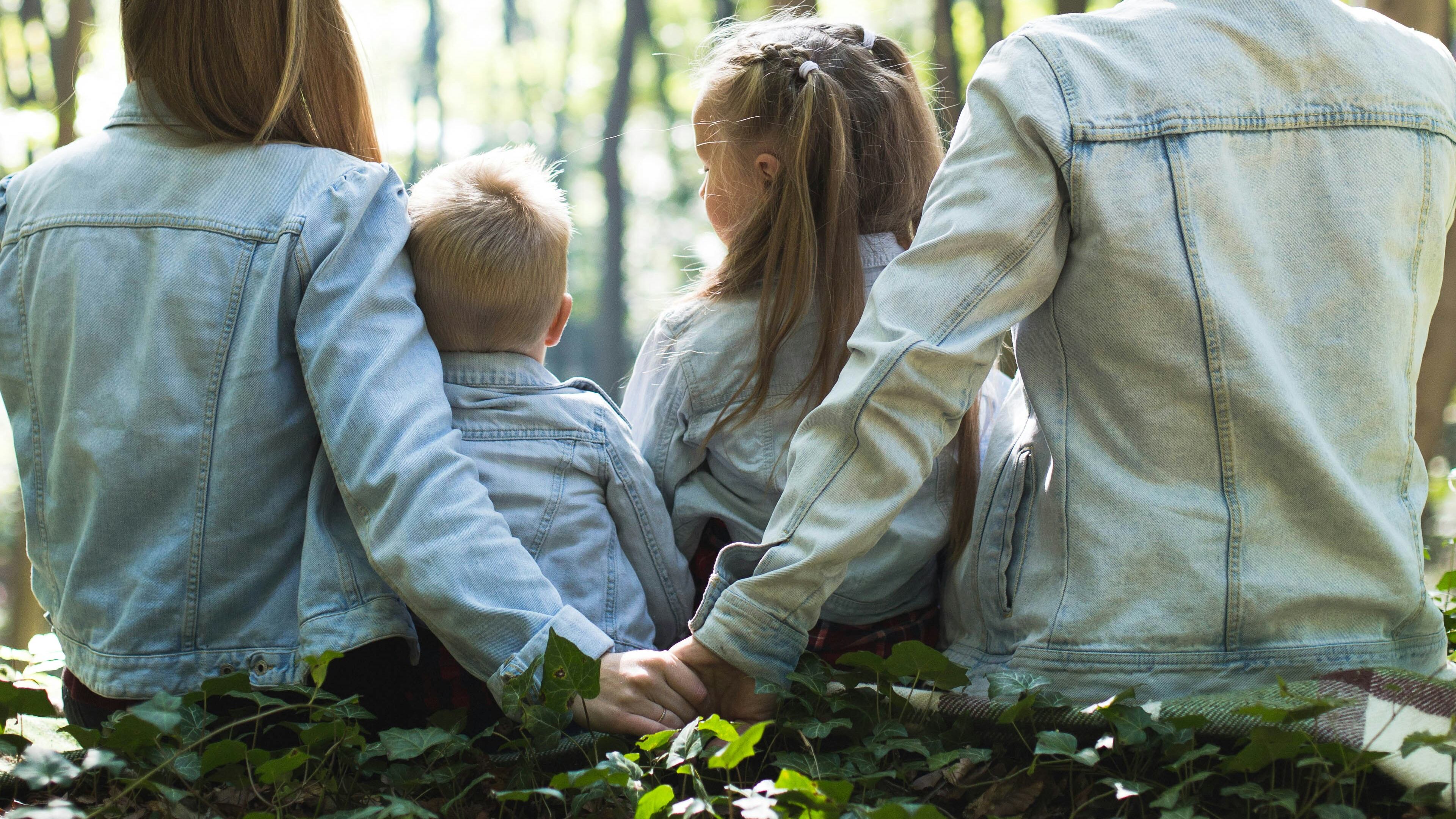 Sale il potere d'acquisto: a una mamma lavoratrice 11.600 euro in più l'anno