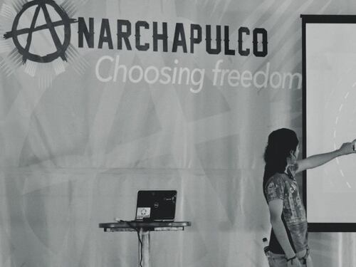 The Anarchists – Anarchia ad Acapulco e l’utopia folle