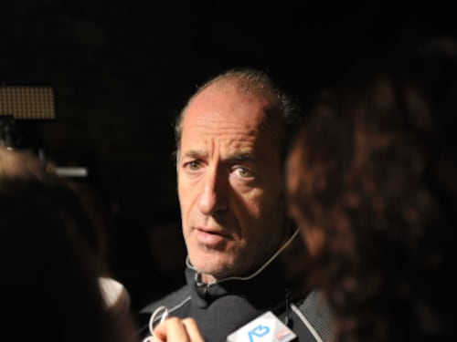 "Troppi tamponi", "Non è vero" Ora è "rissa" tra Crisanti e Zaia