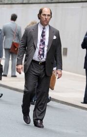 Matthew McConaughey calvo e con la pancetta: irriconoscibile per "Gold" 7