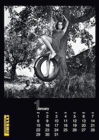 Per i 50 anni di Pirelli gli scatti osè del Calendario 1986 5