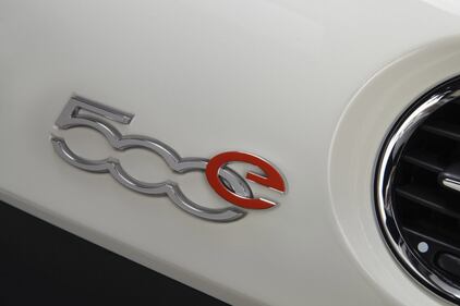 Fiat 500e 1