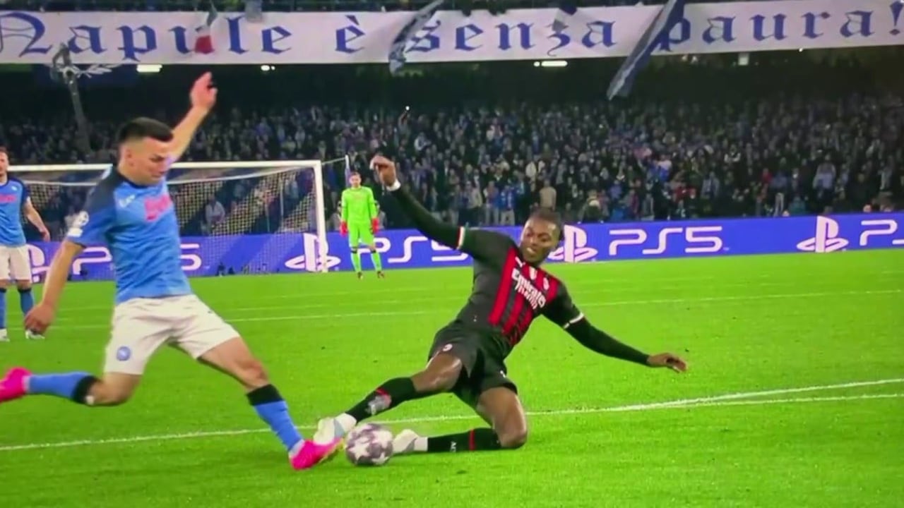 "C’era un rigore nettissimo su Lozano": Napoli-Milan non è finita ieri sera, Spalletti al veleno contro l’arbitro
