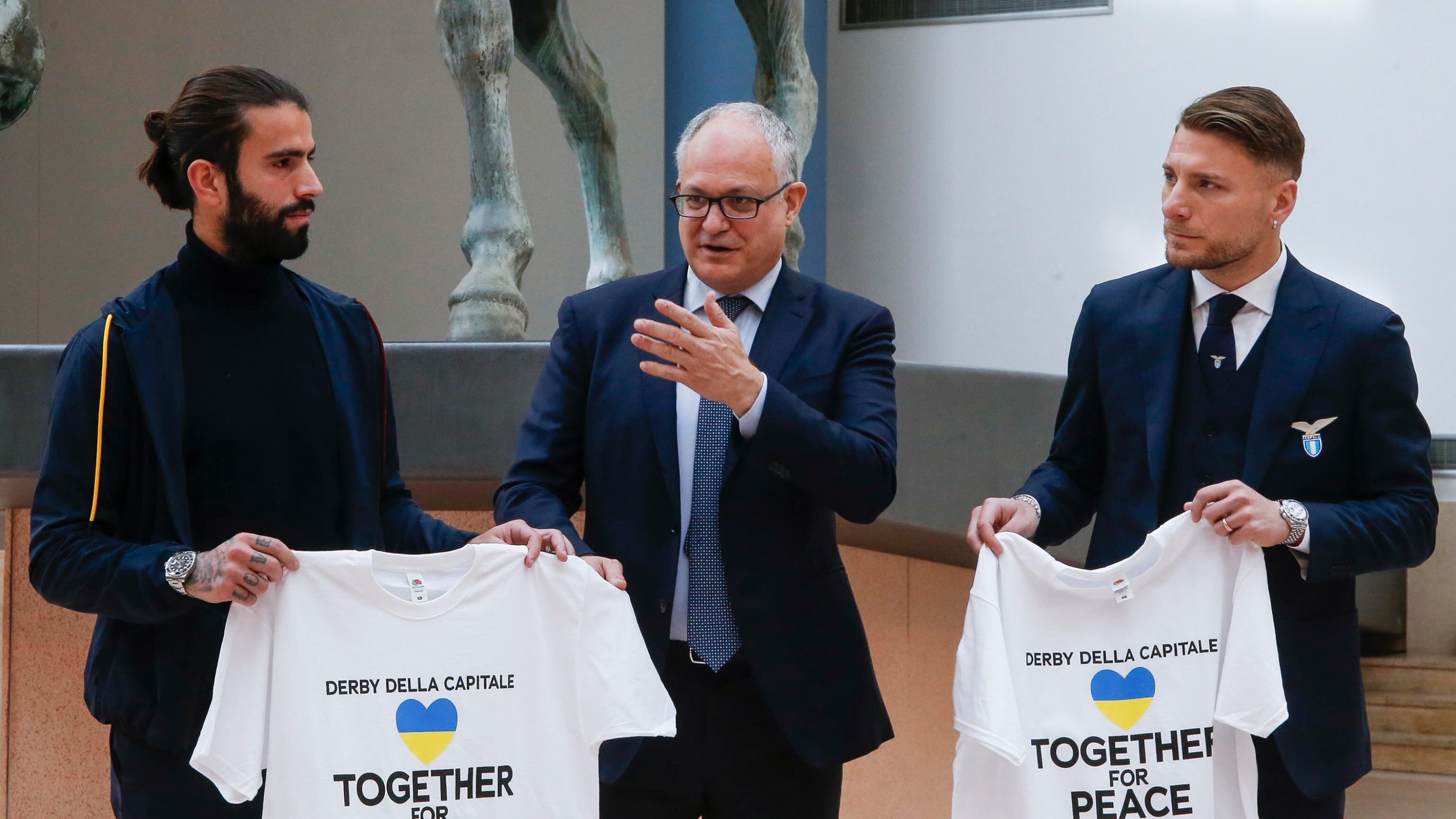 Il sindaco positivo agita il derby di Roma