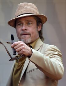 Brad Pitt sul red carpet del nuovo film "C'era una volta a Hollywood" 4