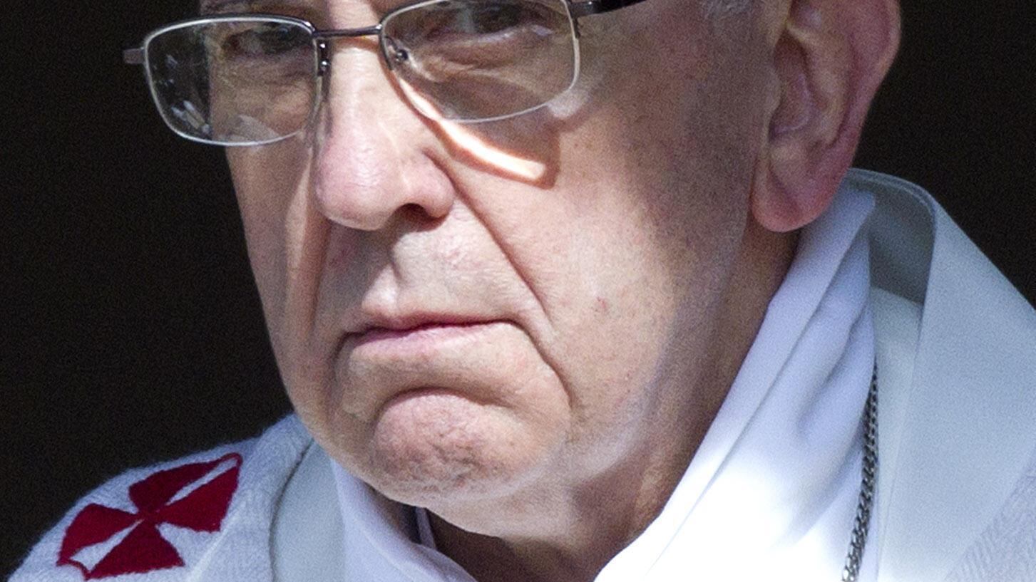 Il Papa prega la Madonna per la pace in EgittoL'Angelus di Bergoglio
