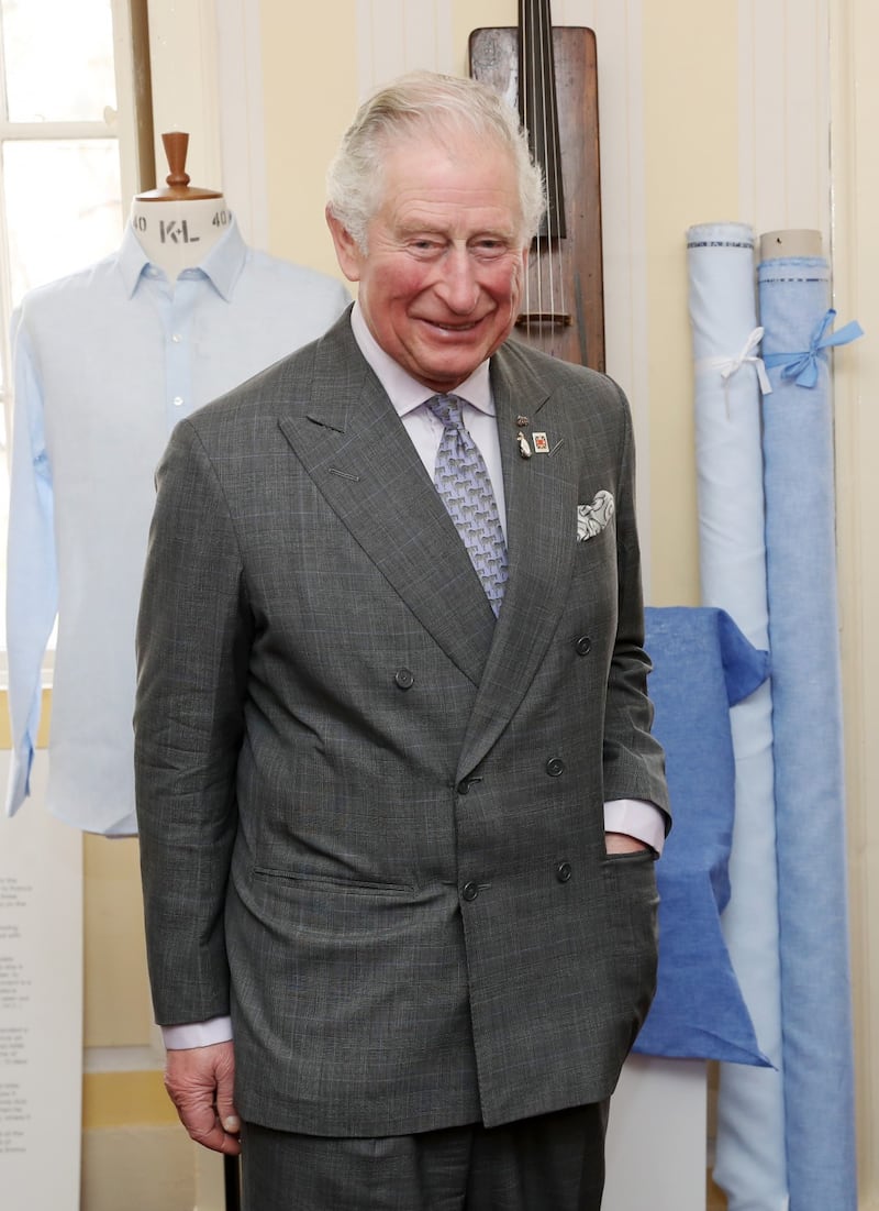 Il Principe Carlo icona dell'alta sartoria maschile inglese 1