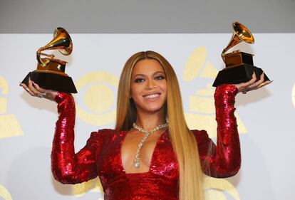Beyoncé, dama sexy ai Grammy 2017 5