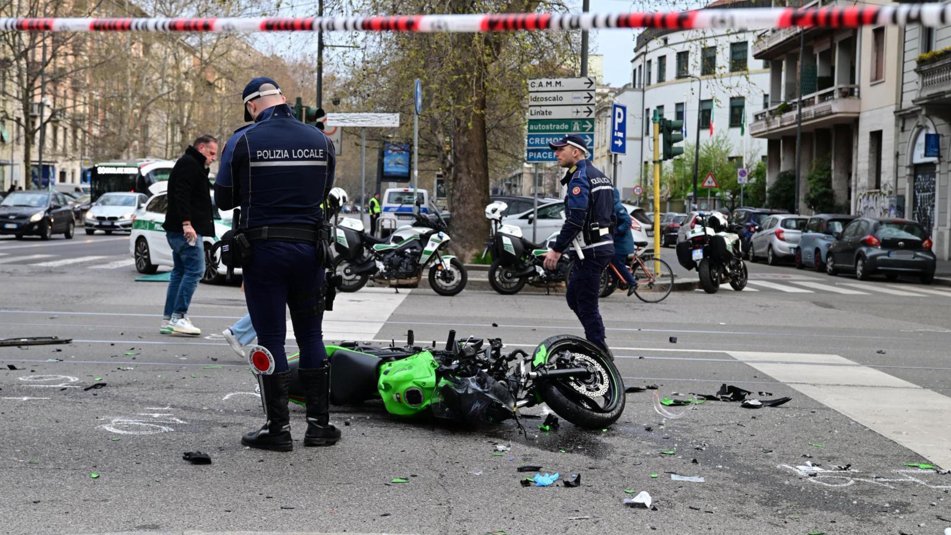 Elisa Dranca e Mithum Kuranage: chi erano i ragazzi morti nello schianto con un taxi