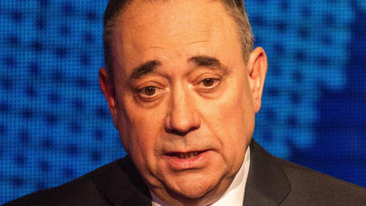 Scozia, Salmond lascia governo e partito