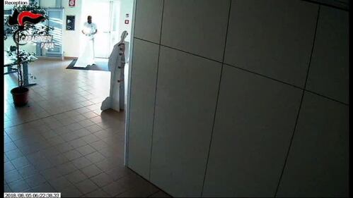 Il ladro "fantasma" 3