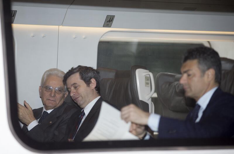 Mattarella va a Firenze in treno e tram 12