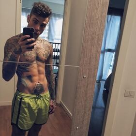 Fedez: le foto 24