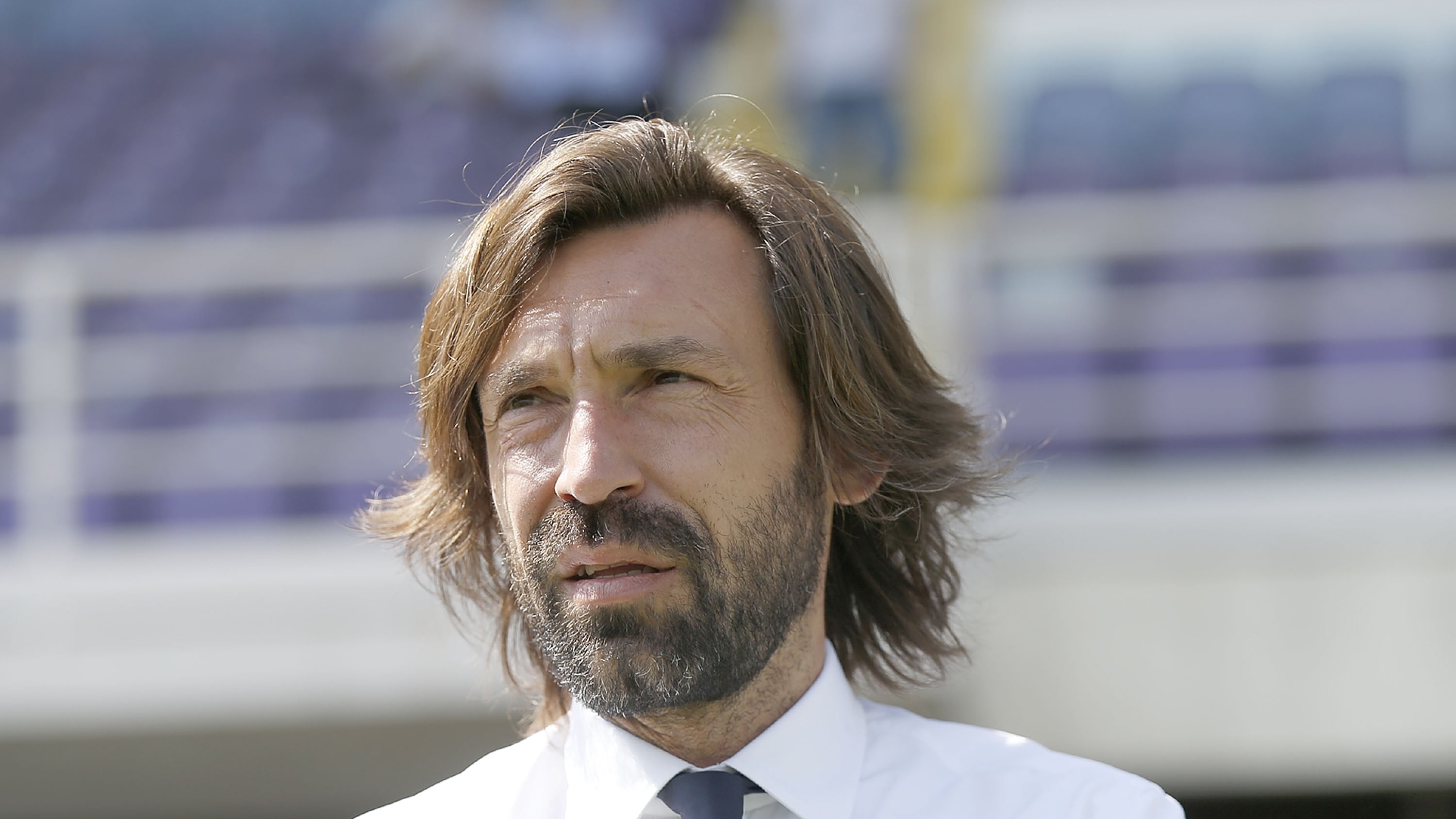 Il figlio di Pirlo, gli stadi vuoti e i social che li riempiono