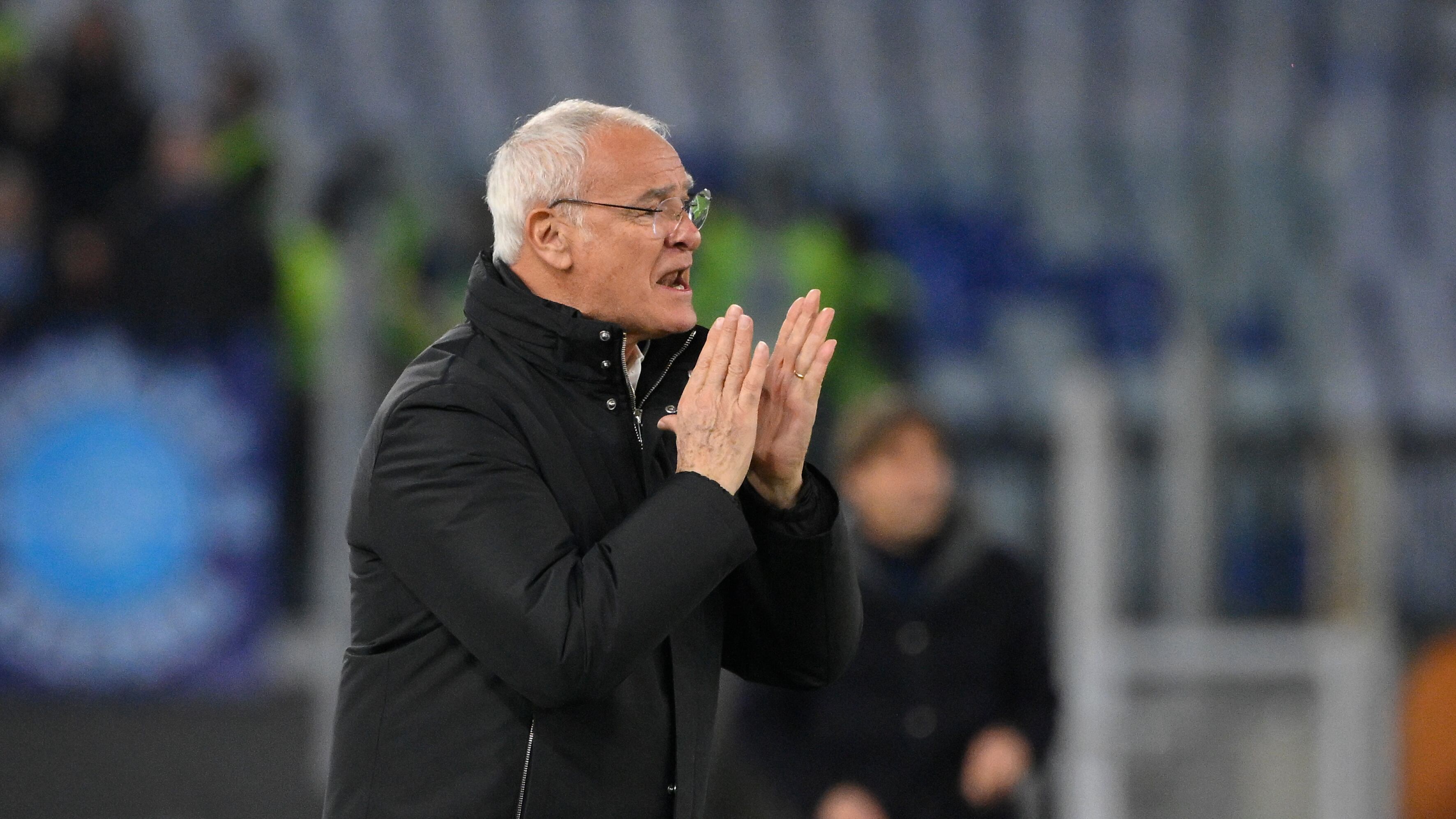 Roma sfida i tabù. Porto e trasferte