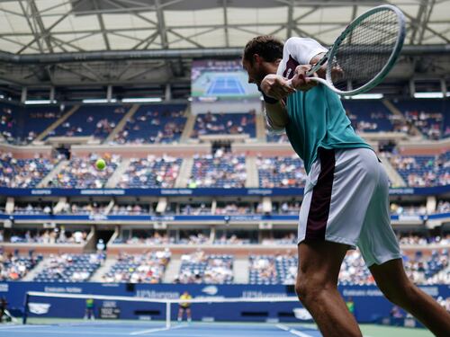 Us Open, la denuncia dei tennisti: "Sui campi odore di marijuana"