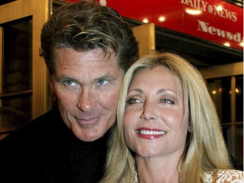 Trovata morta Pamela Bach, ex moglie di David Hasselhoff, star di Baywatch