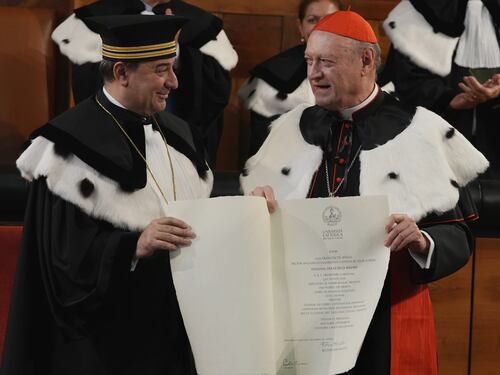 La Cattolica laurea Ravasi. "Speranza virtù cristiana"