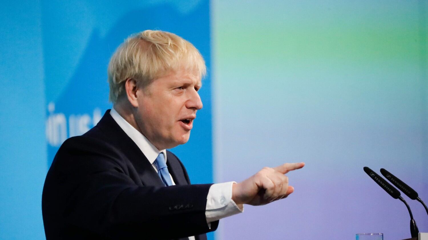 Il boss di Sky nominato "consigliere". L'ombra di Murdoch sull'era Johnson
