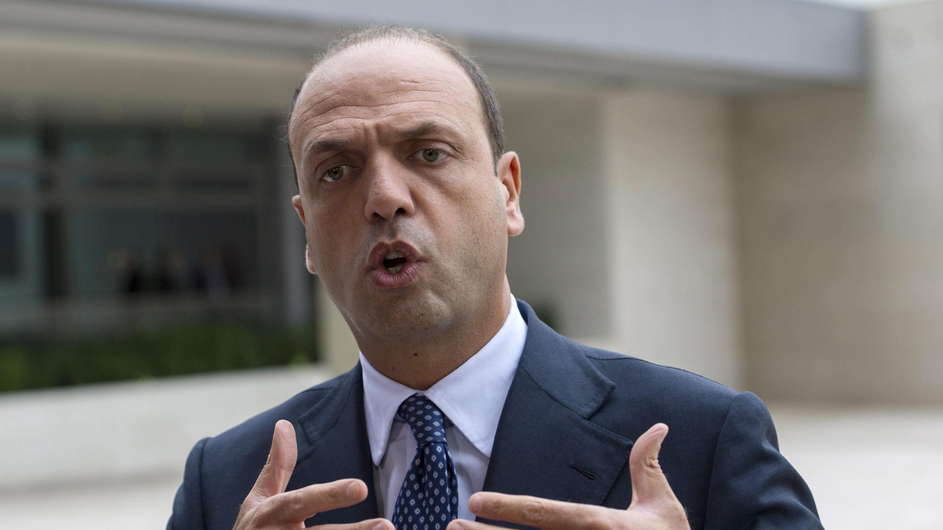 La missione dei ministri Pdl "Noi le sentinelle anti tasse"