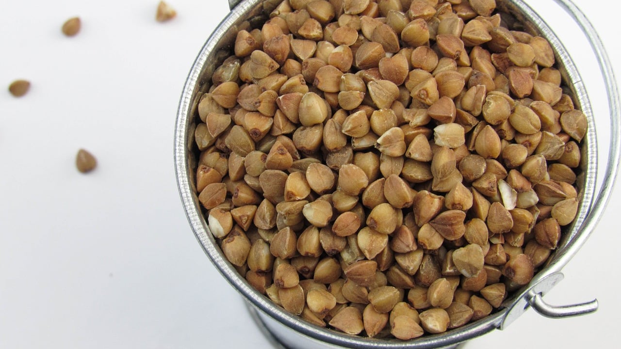 Tutti i benefici del grano saraceno: ecco perché conviene mangiarlo