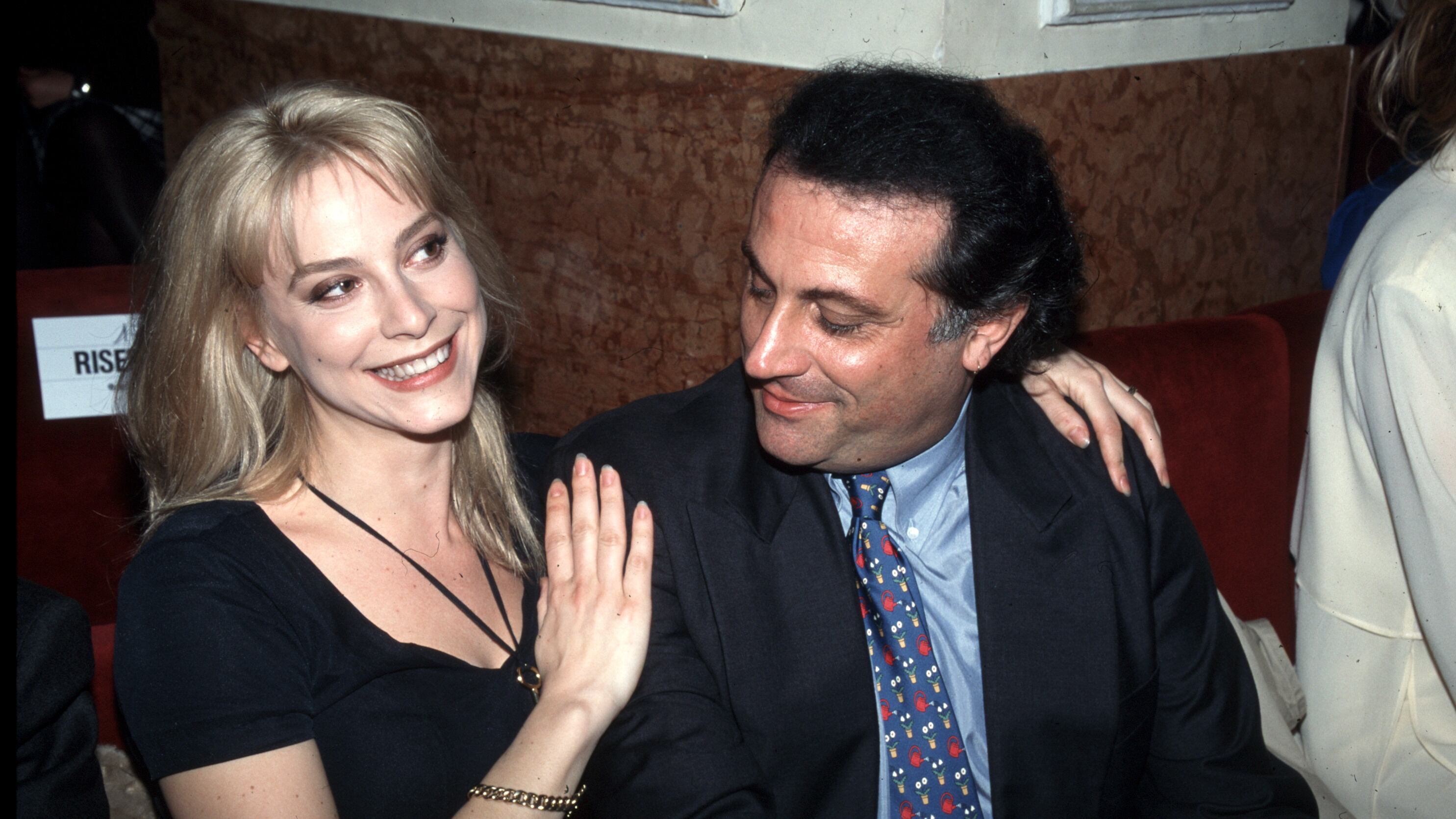 La passione, le nozze, le notti brave: la storia d'amore tra Andrea Roncato e Stefania Orlando