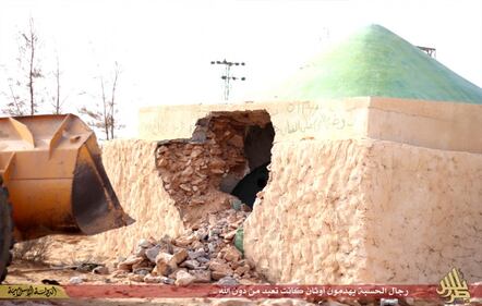 Libia, l'Isis distrugge un santuario sufi 6