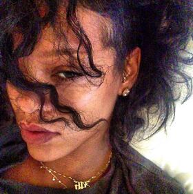 Il Natale di Rihanna 3