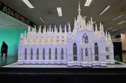 Milano, un Duomo da 100mila mattoncini Lego 8
