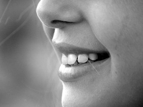 Il naso continua a crescere? Lo conferma la scienza