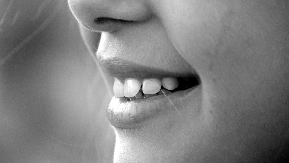 Il naso continua a crescere? Lo conferma la scienza